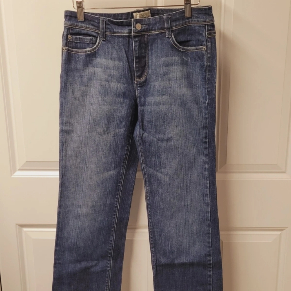 White House Black Market Blanc Jeans Women's Size: 6R CUTE